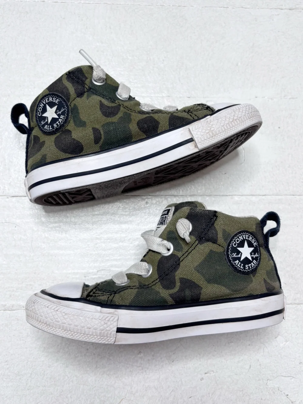 Converse Chuck Taylor Toddler All Stars High Top Camouflage Size 7 - Picture 1 of 9